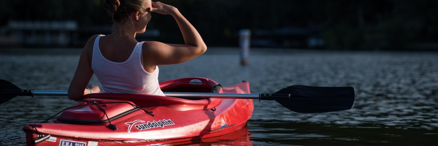 Why Are Kayak Paddles Curved?